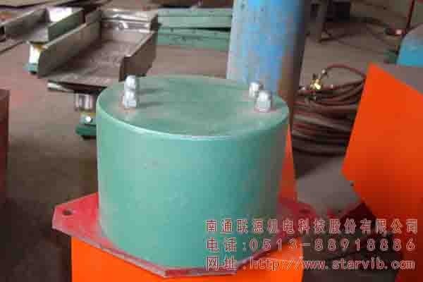 CZ仓壁振动器