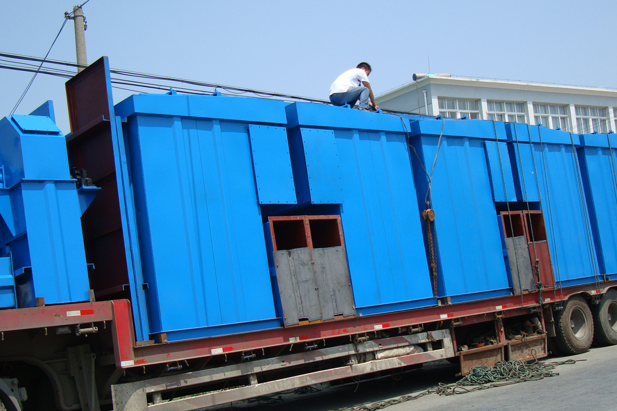 什么是斗式提升机，三大分类及回料过多的处理方法